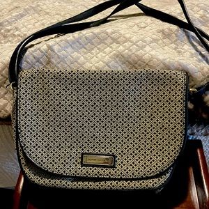 Tommy Hilfiger crossbody purse